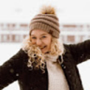 Meet your Posher, Maddie